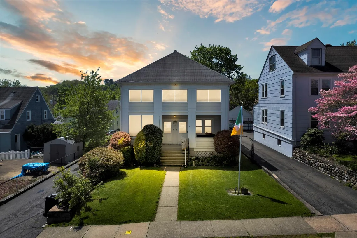Westchester Real Estate | View 6 Marshall Place, 1 | 3 Beds, 1 Bath
