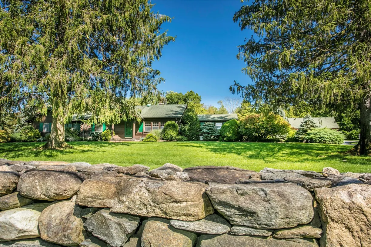 Westchester Real Estate | View 29 Oscaleta Road | Listing