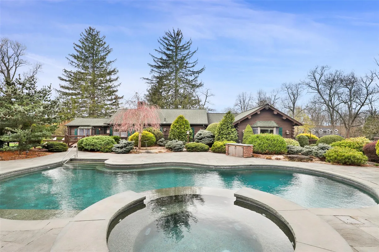 Westchester Real Estate | View 29 Oscaleta Road | 3 Beds, 2 Baths