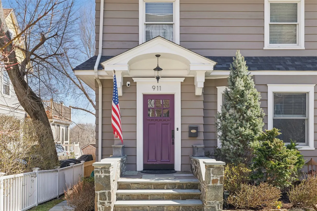 Westchester Real Estate | View 911 Stuart Avenue | Listing