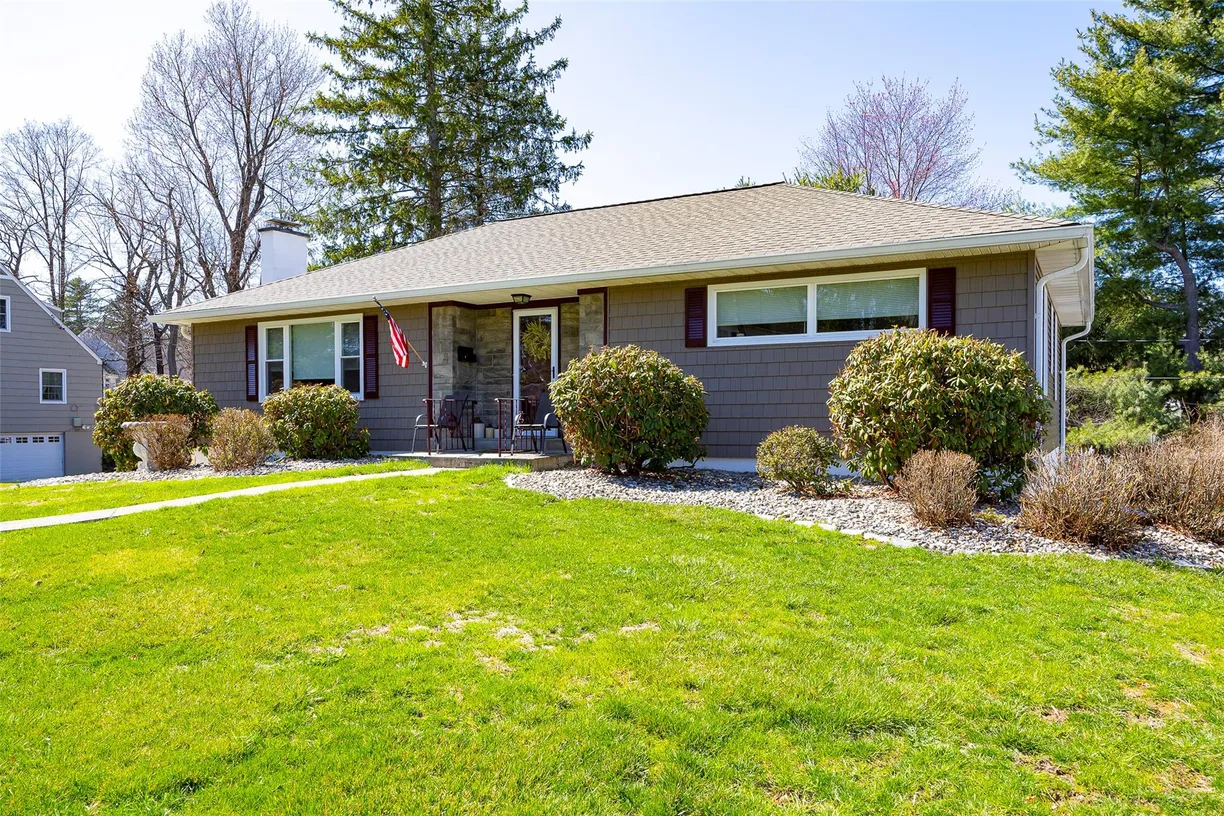 Hudson Valley Real Estate | View 3 Saint Annes Road | Listing