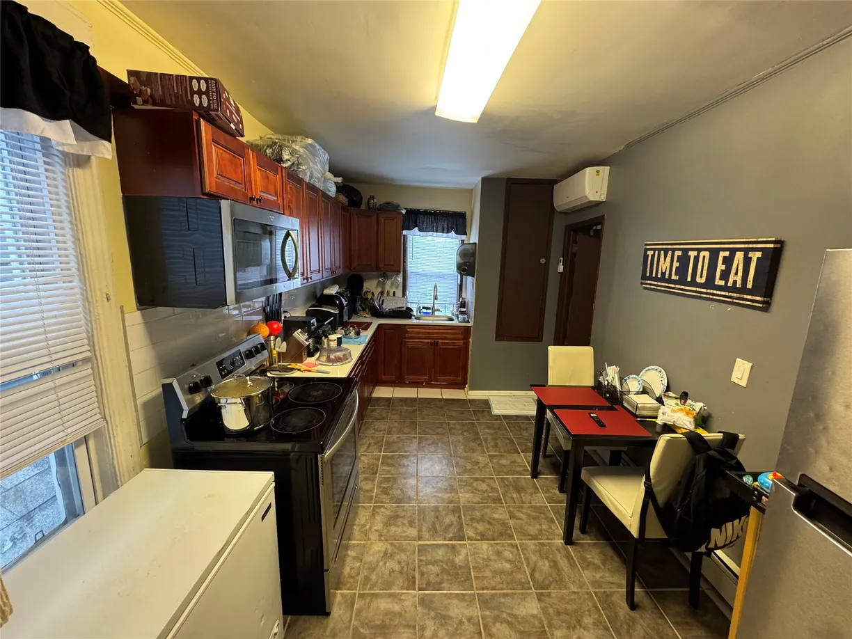 Westchester Real Estate | View 169 Fillmore Street | Listing