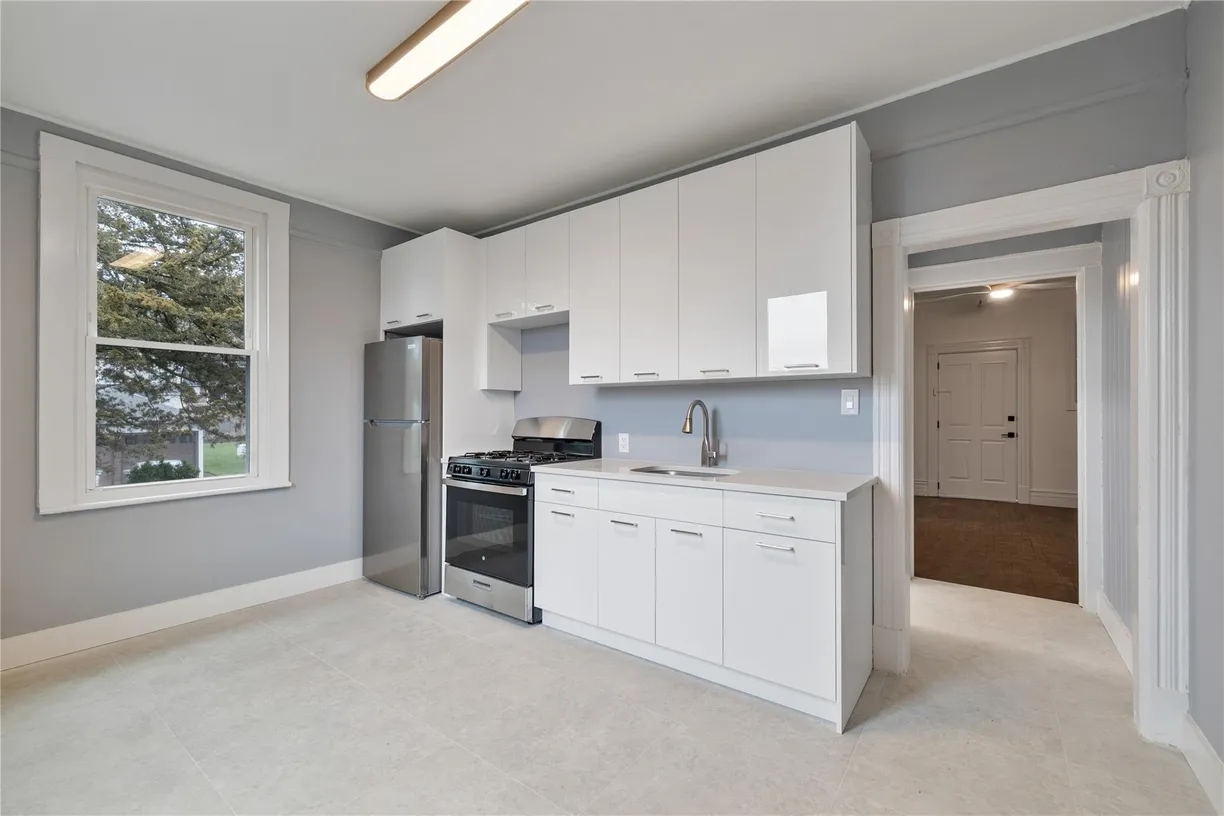 Rockland/Orange/NJ Real Estate | View 1 Elizabeth Place, 1F | 1 Bed, 1 Bath