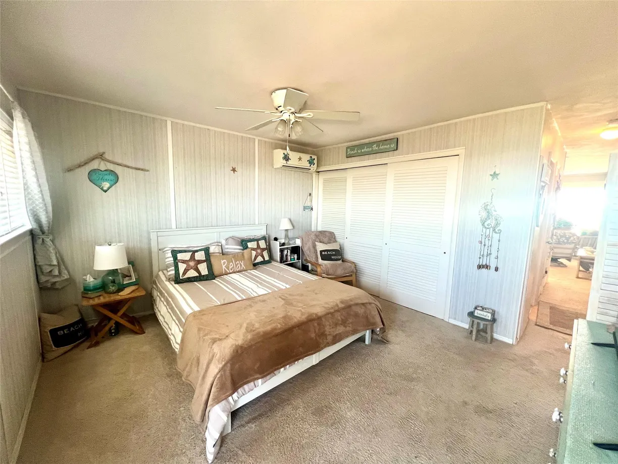 The Hamptons Real Estate | View 459 Dune Road, 22B | Listing