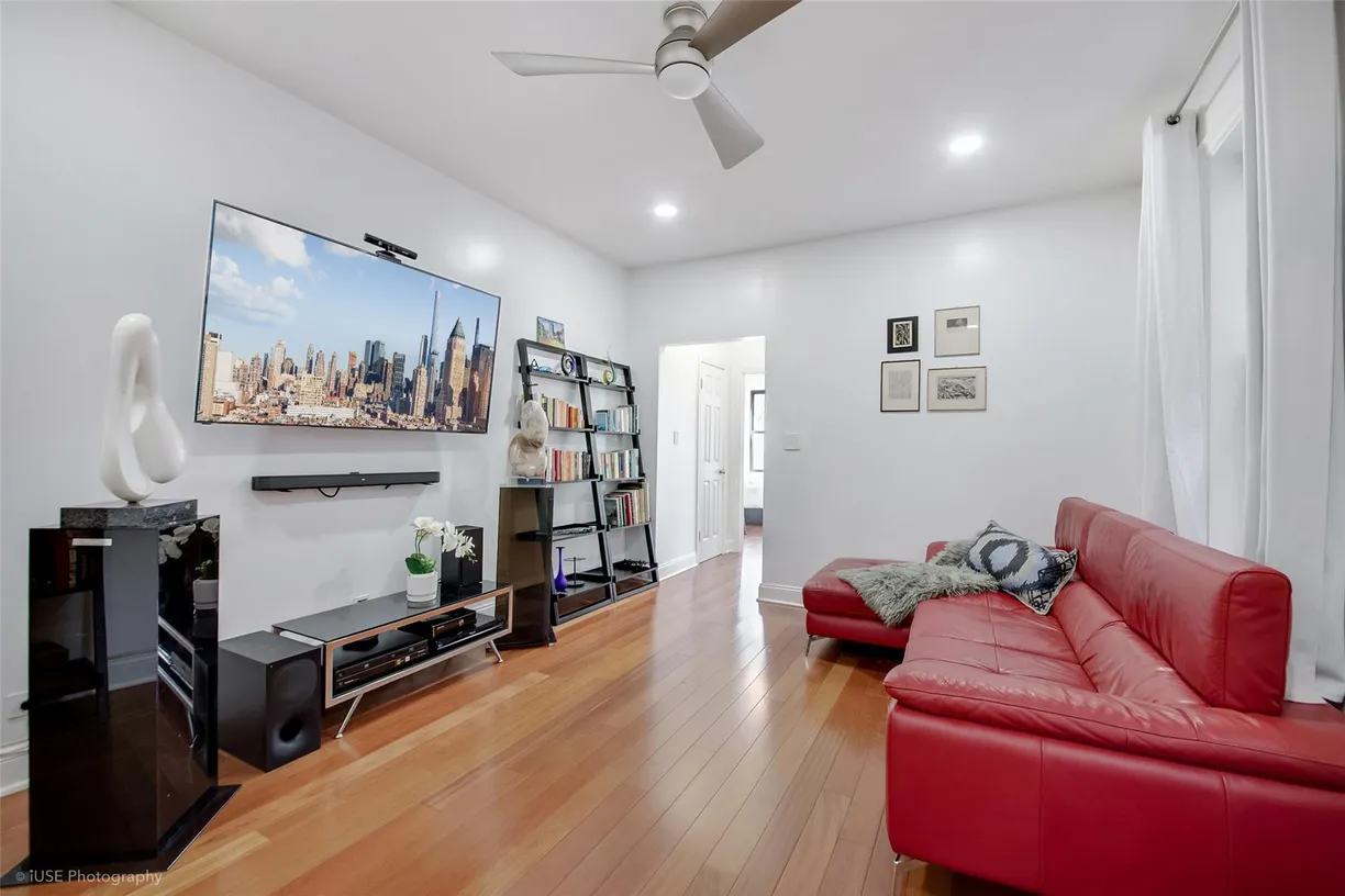 New York City Real Estate | View 43-42 45th, 3J | 2 Beds, 1 Bath