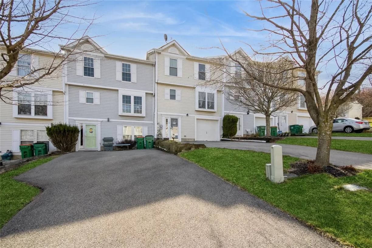 Hudson Valley Real Estate | View 15 Helen Court | 3 Beds, 1 Bath