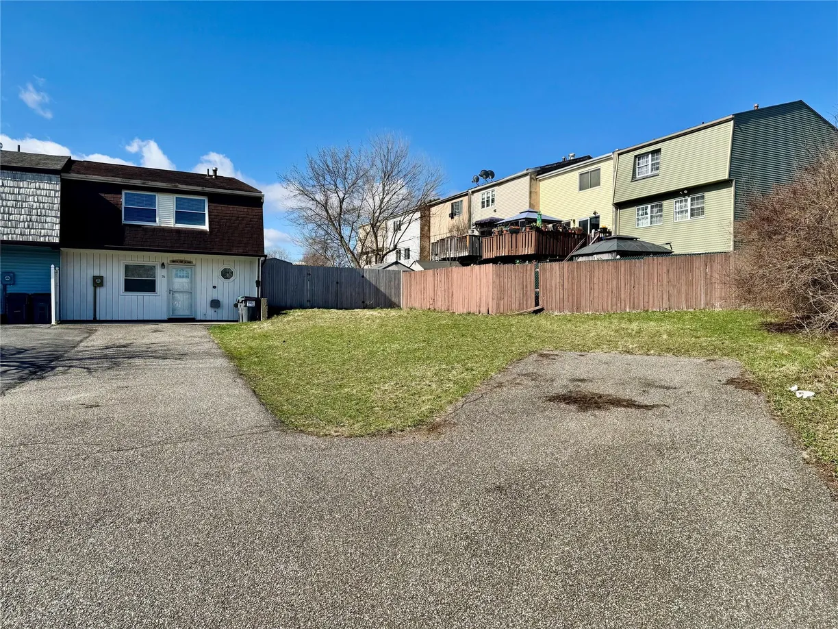 Rockland/Orange/NJ Real Estate | View 36 Old Anvil Lane | Listing