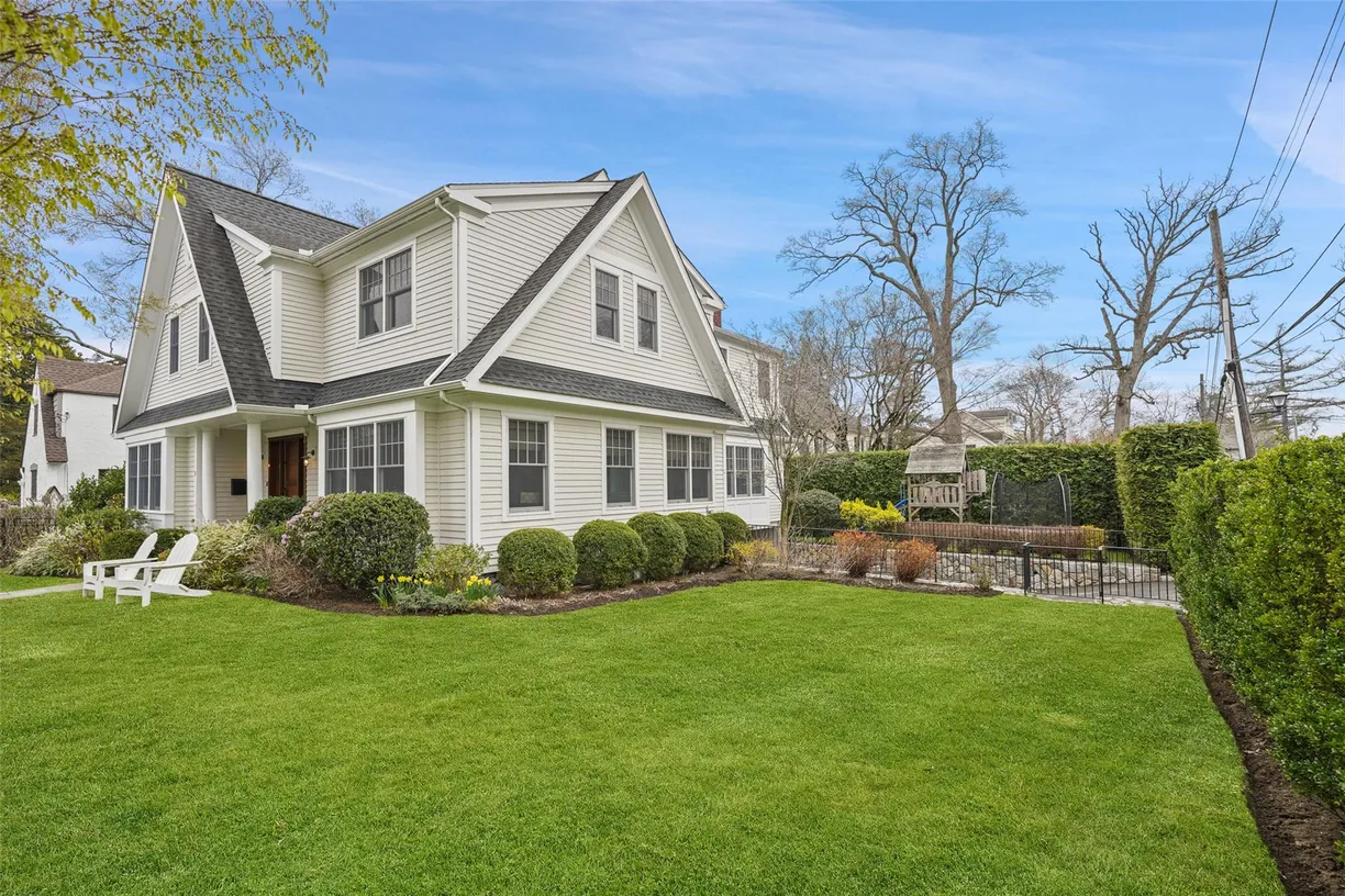 Westchester Real Estate | View 1 Iden Avenue | Listing