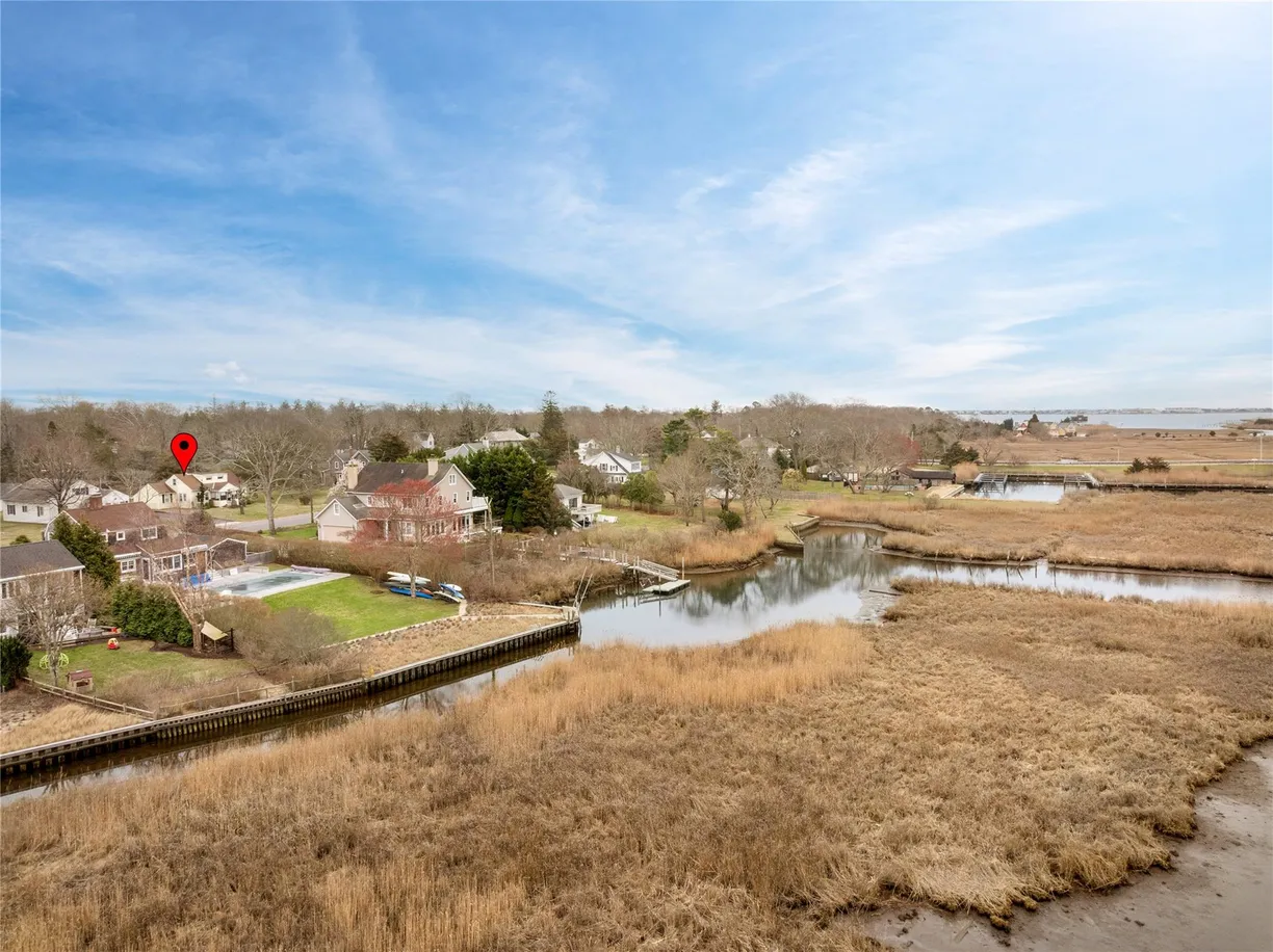 The Hamptons Real Estate | View 12 Bishop | Listing