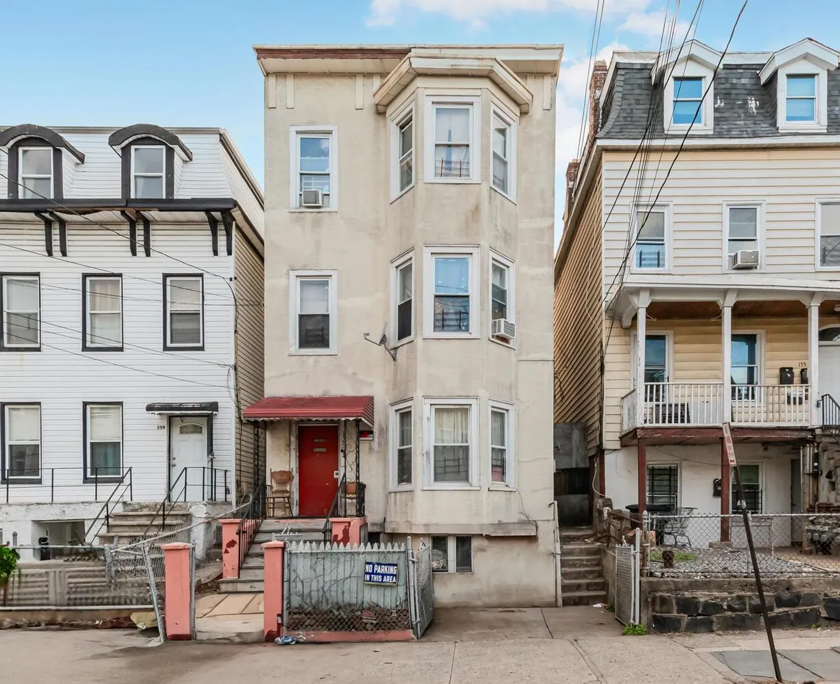 Westchester Real Estate | View 157 Waverly Street | 9 Beds, 3 Baths