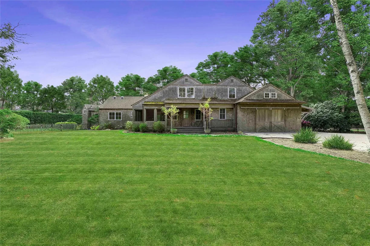 The Hamptons Real Estate | View 9 Woodland Avenue | Listing