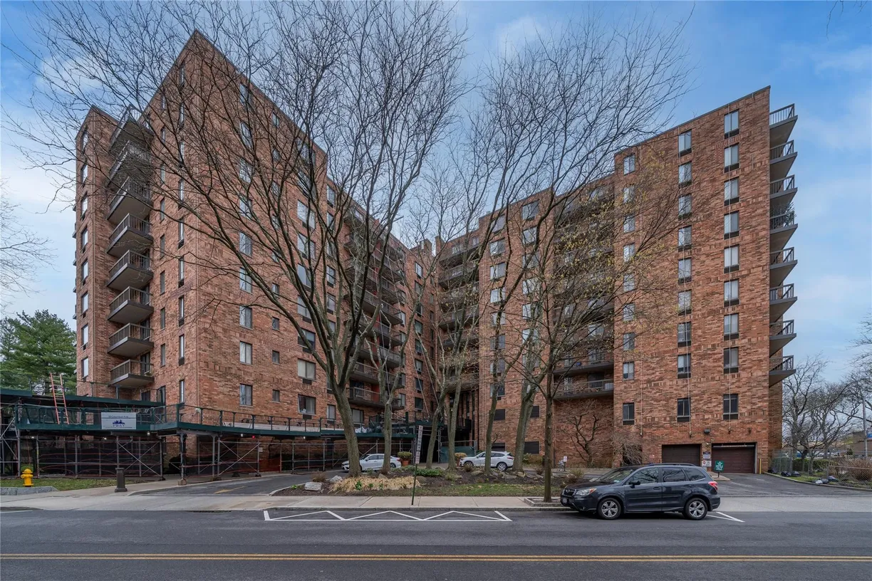 Westchester Real Estate | View 50 Columbus Avenue, 604 | Listing