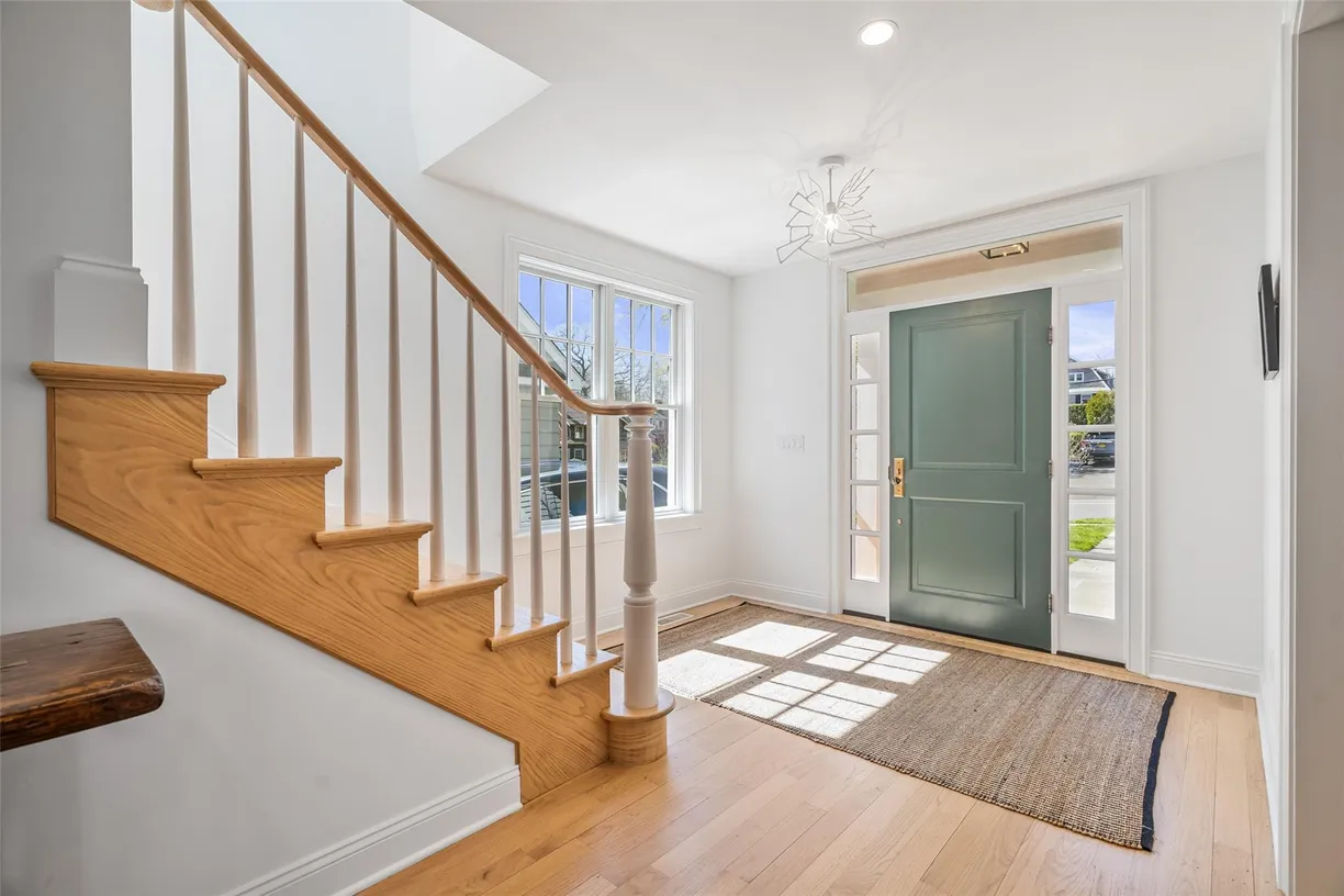 Westchester Real Estate | View 15 Bayard Street | Listing