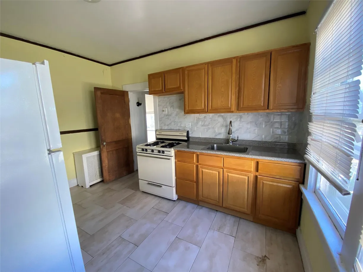 Westchester Real Estate | View 315 Jessamine Avenue | Listing
