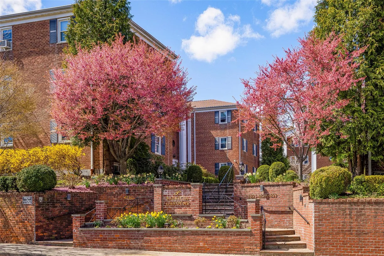 Westchester Real Estate | View 1829 Palmer Avenue, 3C | Listing