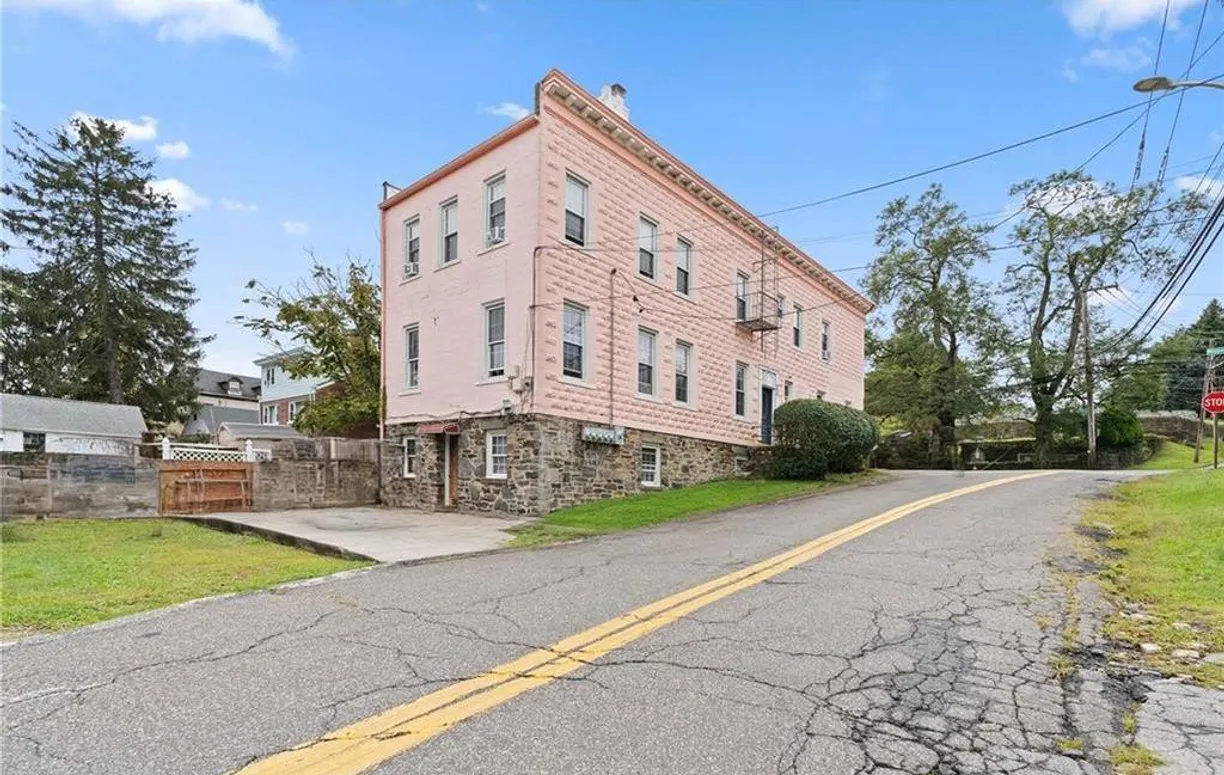 Westchester Real Estate | View 208 Tompkins Avenue | 6 Beds, 5 Baths