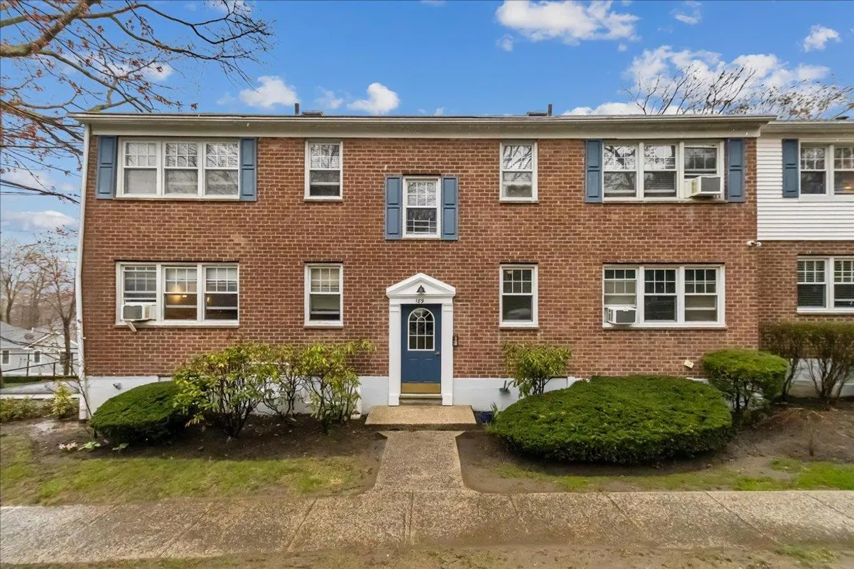 Westchester Real Estate | View 189 Columbus Avenue, 1B | 1 Bed, 1 Bath