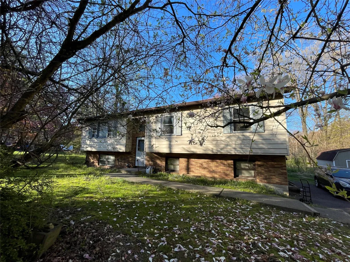 Hudson Valley Real Estate | View 44 Moccasin View Road | Listing