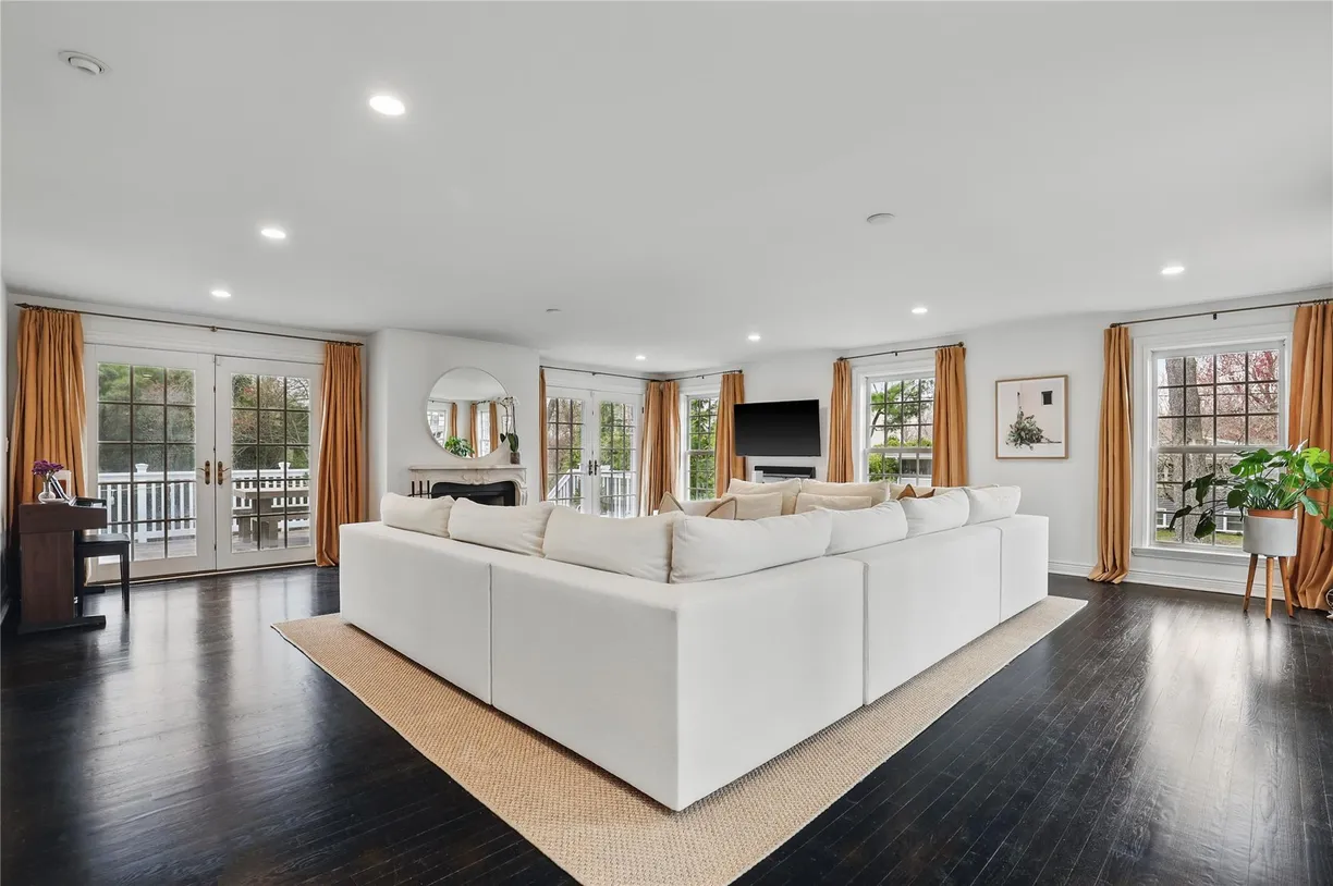Westchester Real Estate | View 51 HARDING Drive | Listing