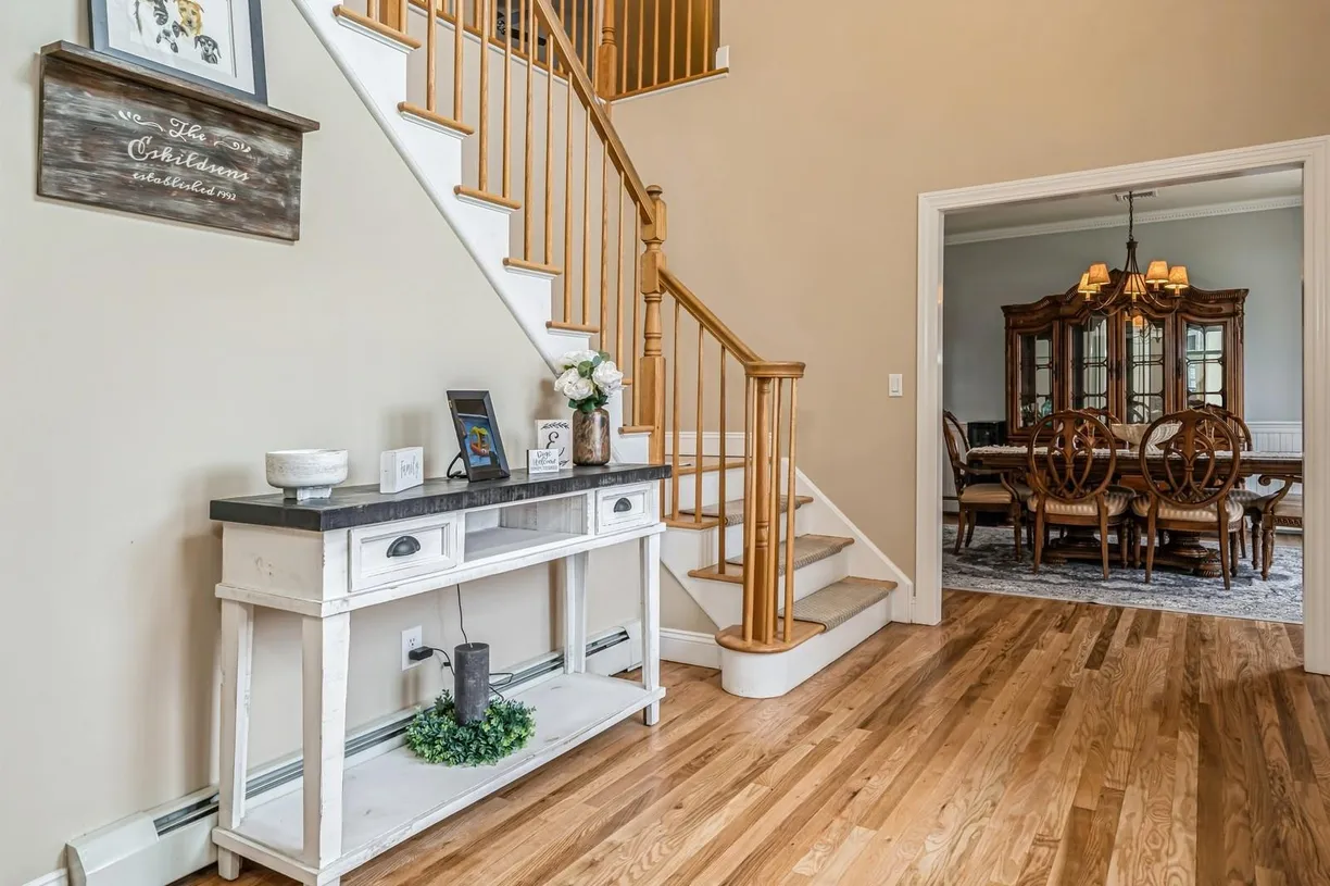 Rockland/Orange/NJ Real Estate | View 45 Camelot Drive | Listing