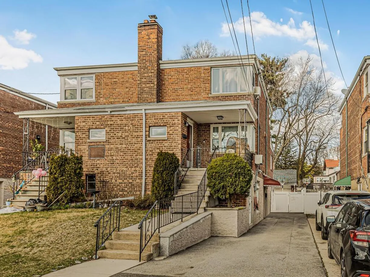 Westchester Real Estate | View 67 Shonnard Place | 3 Beds, 3 Baths