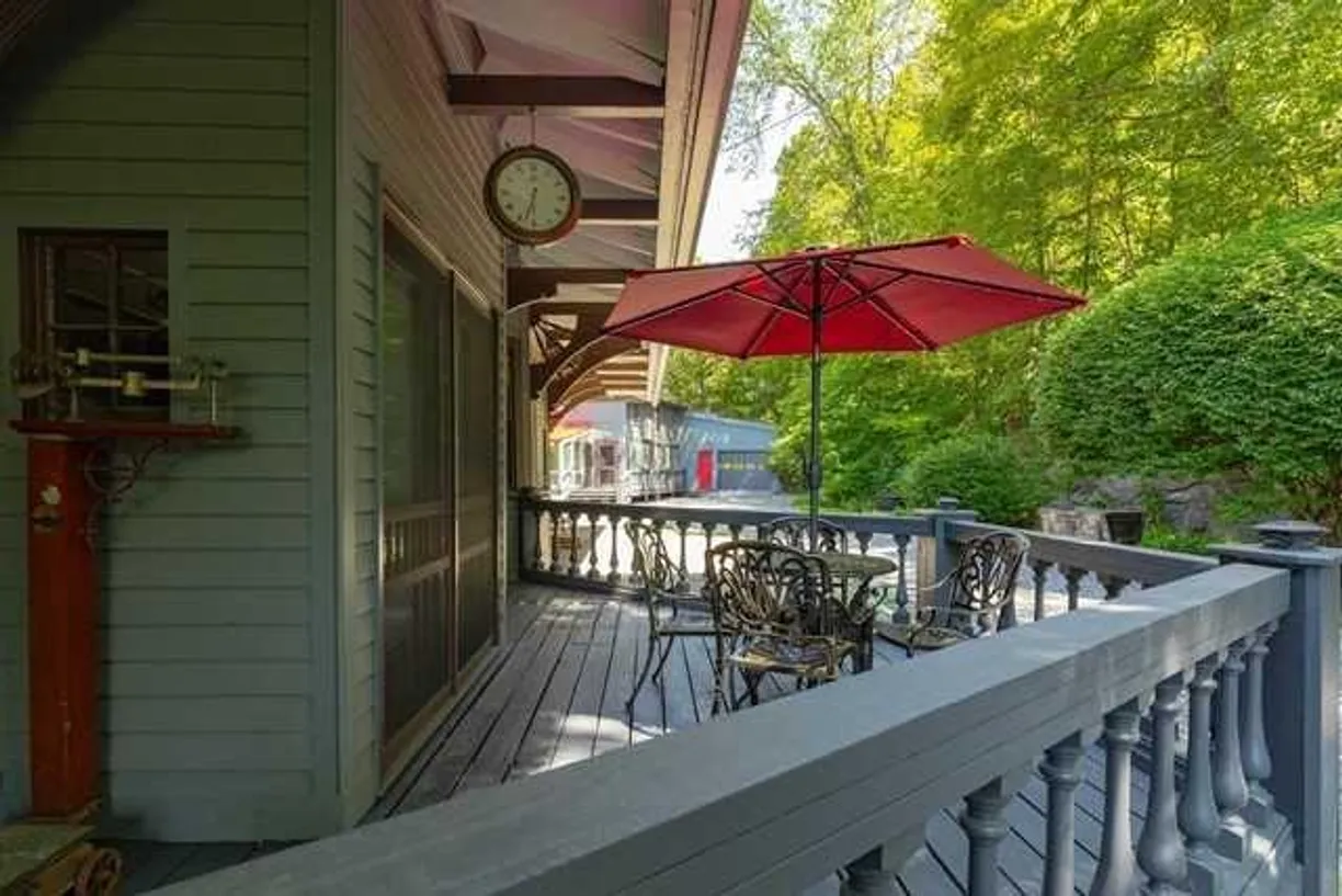 Hudson Valley Real Estate | View 5-15 OLD DEPOT | Listing