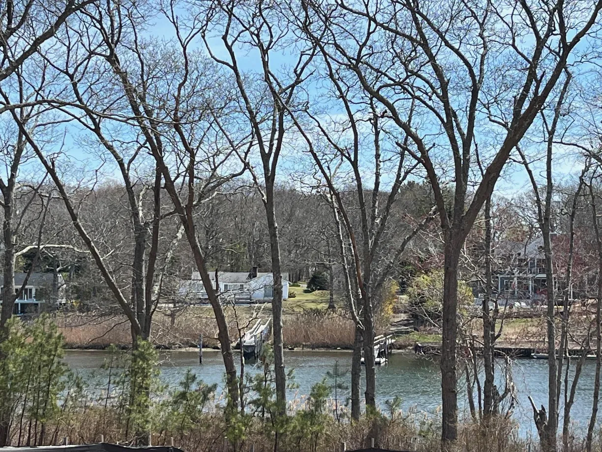 The Hamptons Real Estate | View 75 Montauk Highway | Listing
