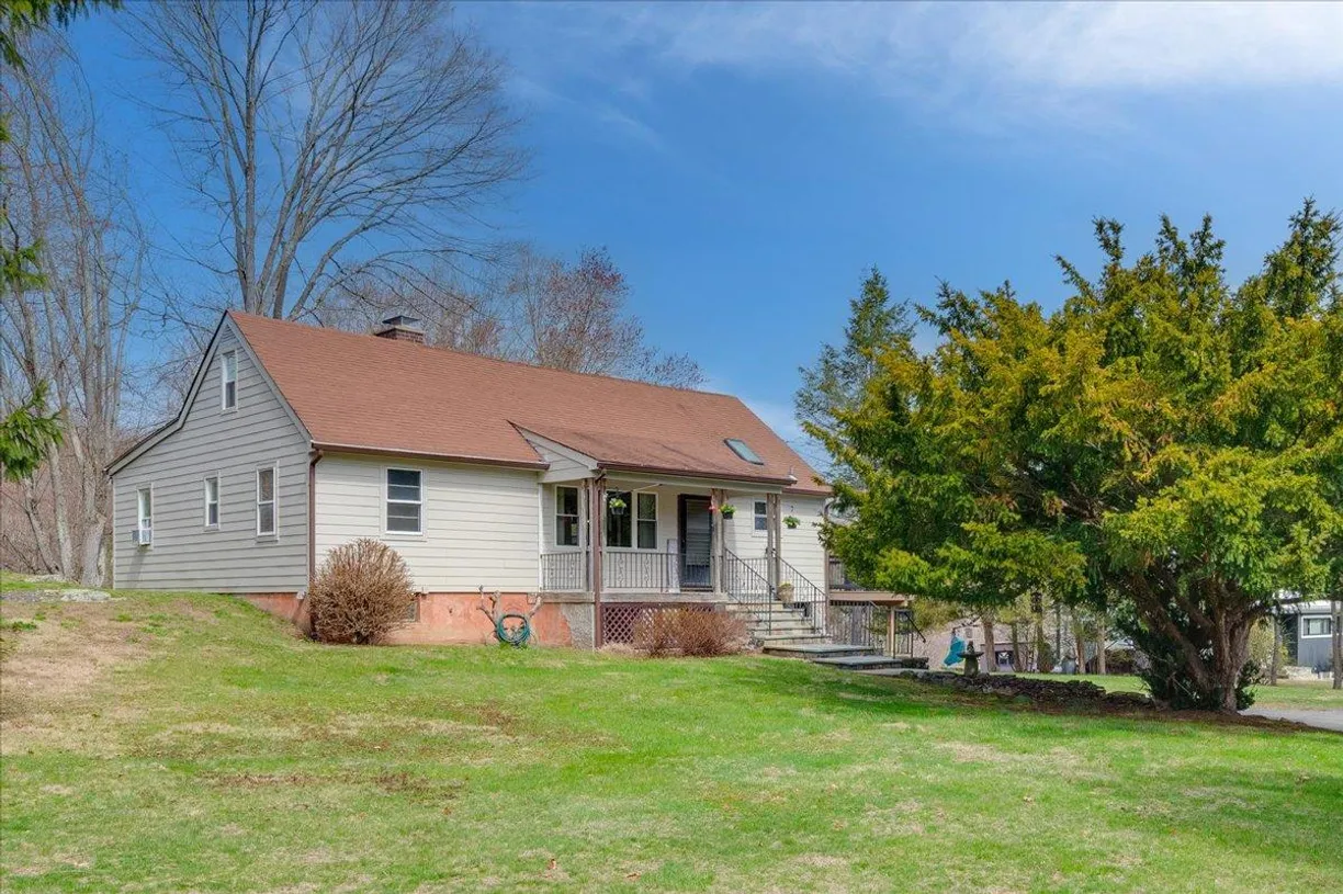 Westchester Real Estate | View 403 Saw Mill River Road | Listing