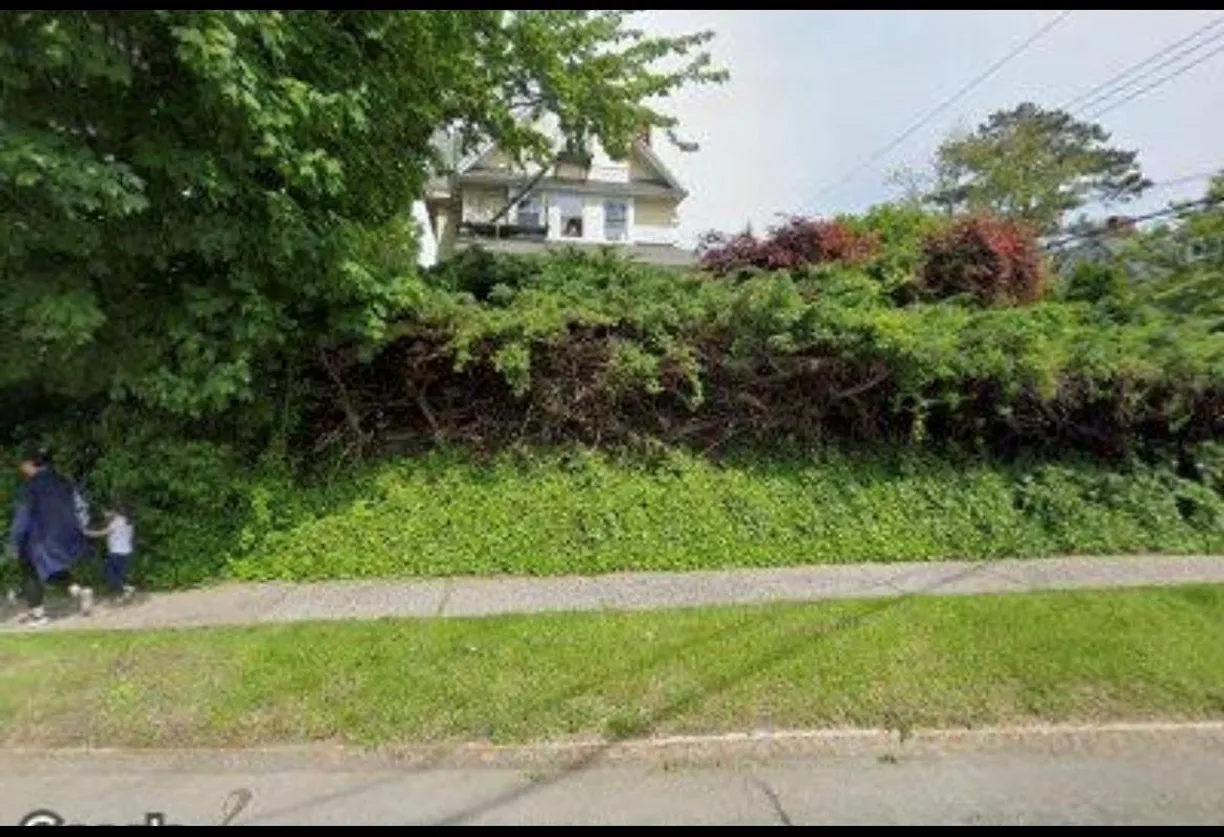 Westchester Real Estate | View 57 S Highland Avenue | 3 Beds, 1 Bath