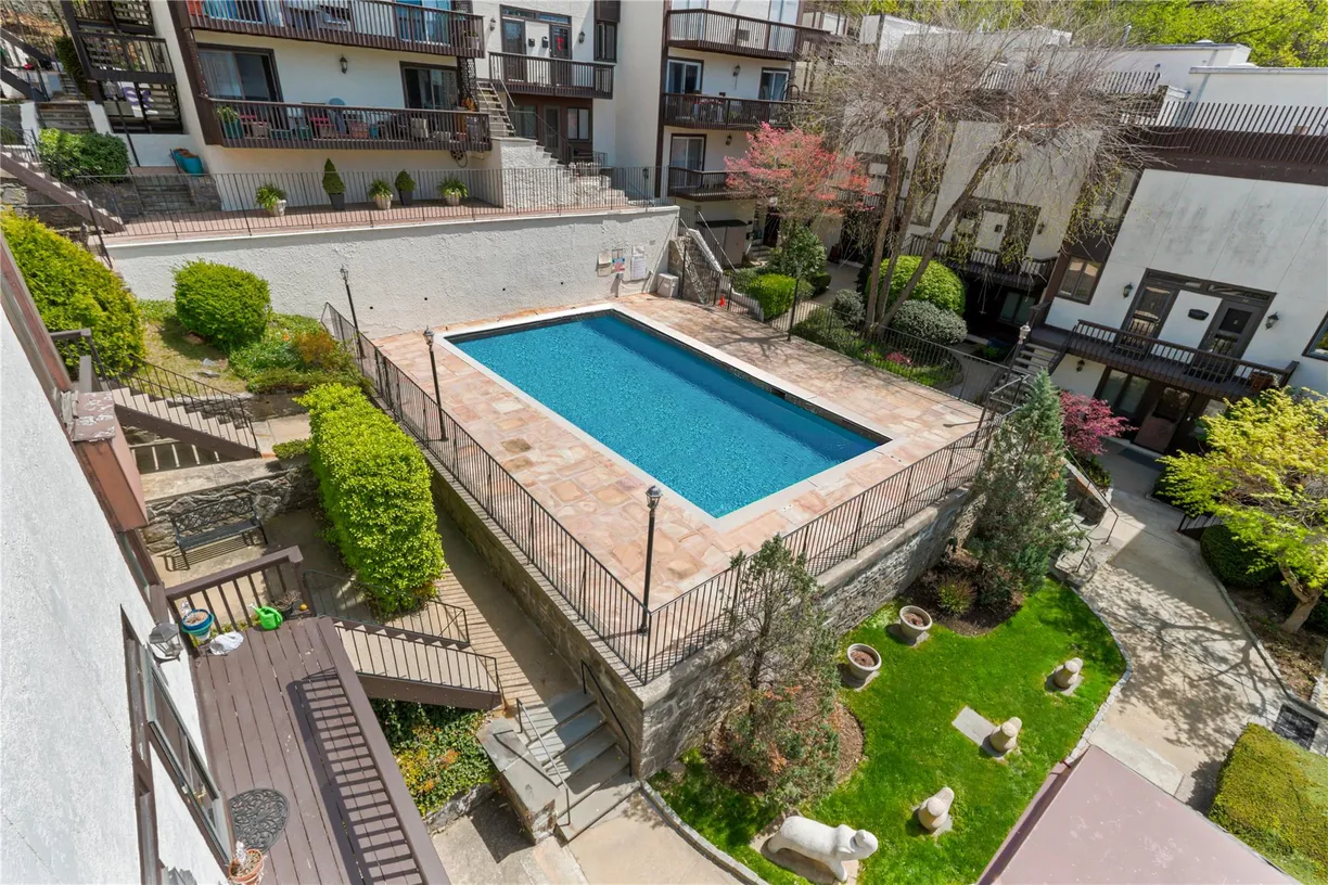 Westchester Real Estate | View 1200 Warburton Avenue, 8 | Listing