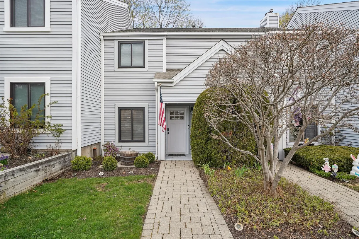 Westchester Real Estate | View 99 Sunfish Landing | Listing