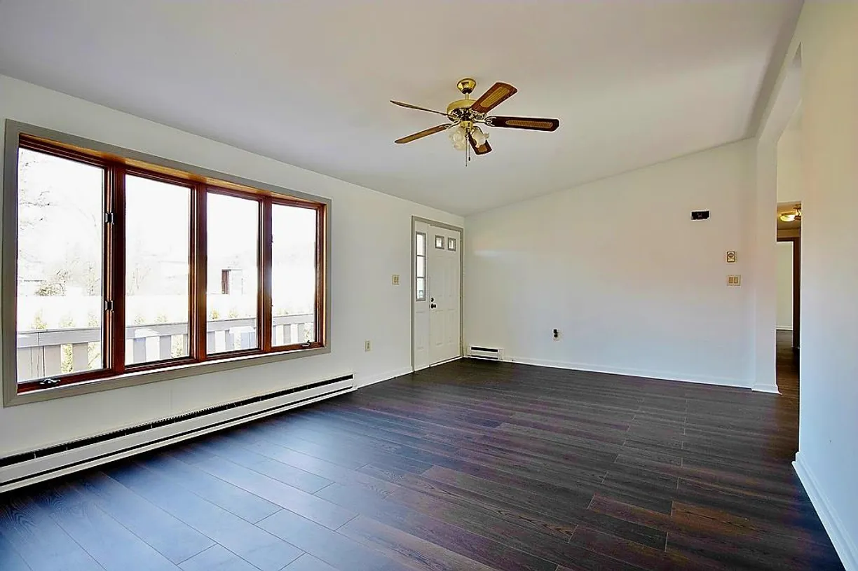 Hudson Valley Real Estate | View 32 Meadow Street | Listing