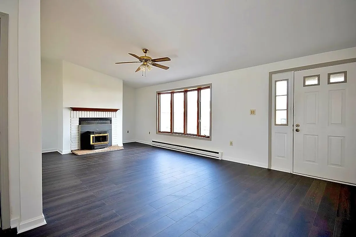 Hudson Valley Real Estate | View 32 Meadow Street | Listing