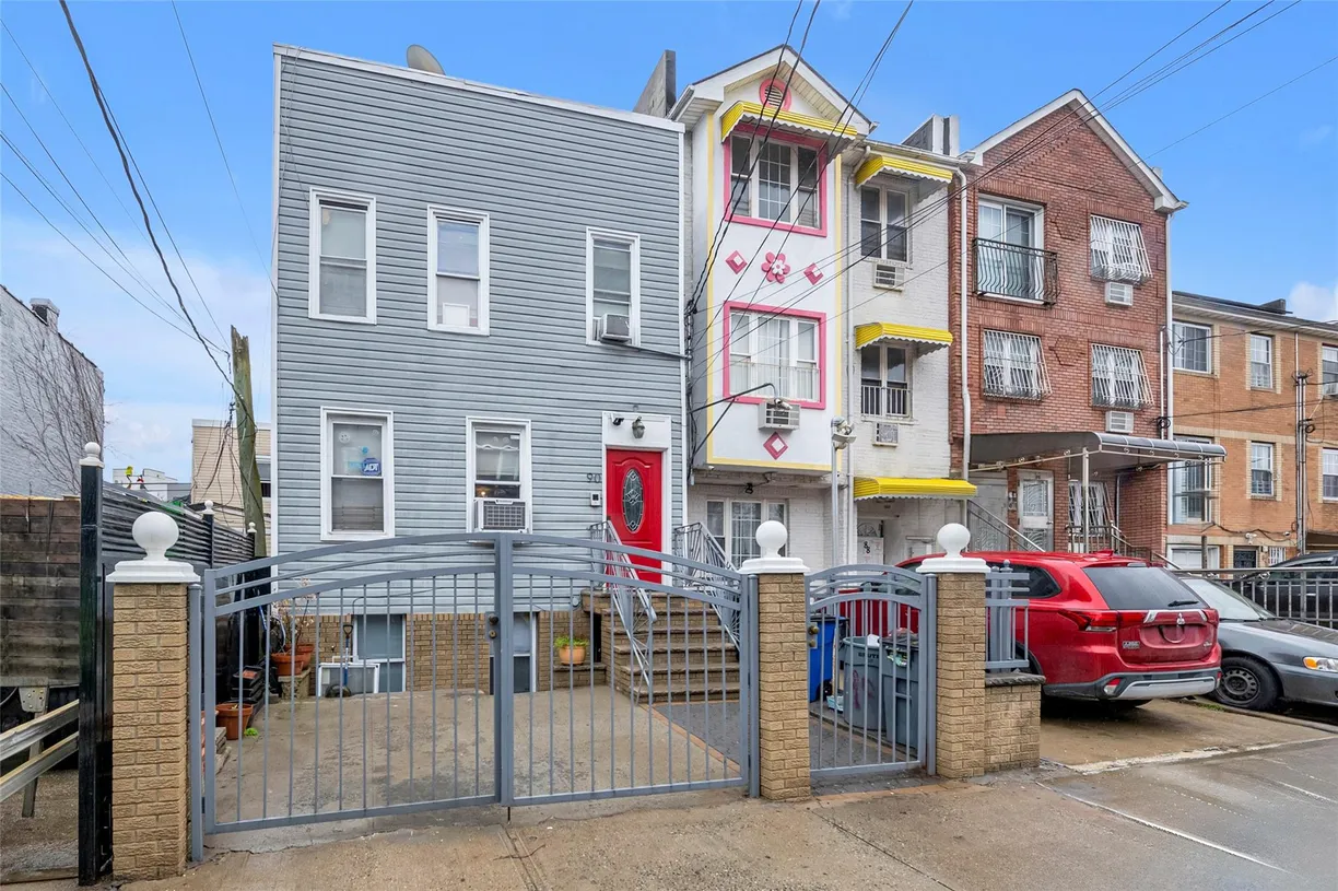 New York City Real Estate | View 90 Louisiana Avenue | 4 Beds, 2 Baths