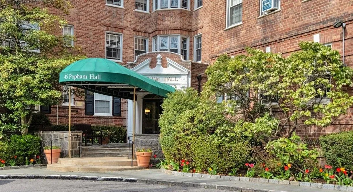 Westchester Real Estate | View 45 Popham Road, 3F | 1 Bed, 1 Bath