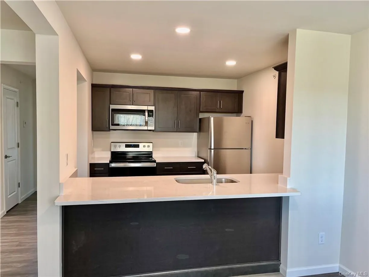 Rockland/Orange/NJ Real Estate | View 206 Golf Links Road, 713 | 1 Bed, 1 Bath