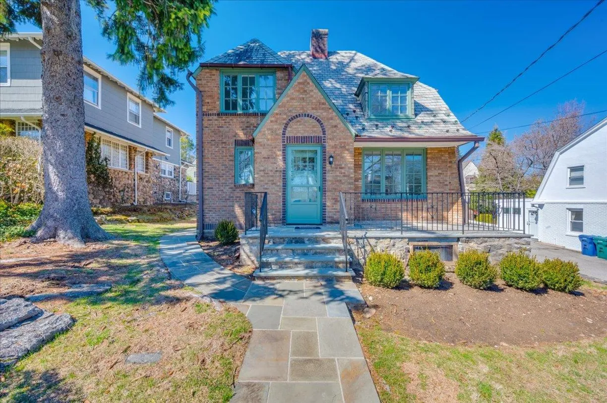 Westchester Real Estate | View 51 Cooper Lane | 3 Beds, 1 Bath