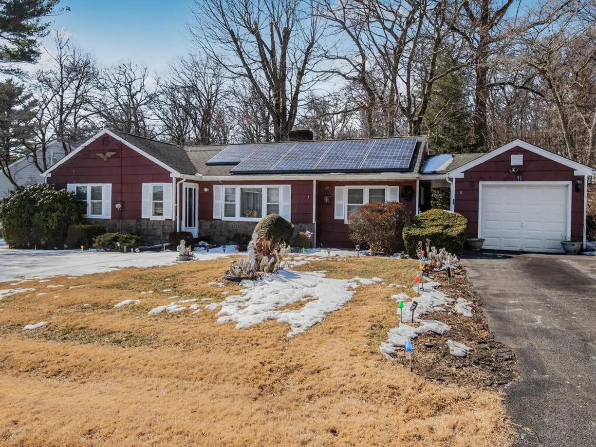 Westchester Real Estate | View 11 Kent Road | 3 Beds, 1 Bath