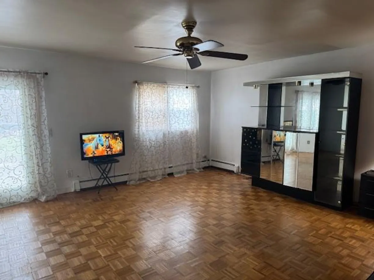 Rockland/Orange/NJ Real Estate | View 6 Whitman Court | Listing