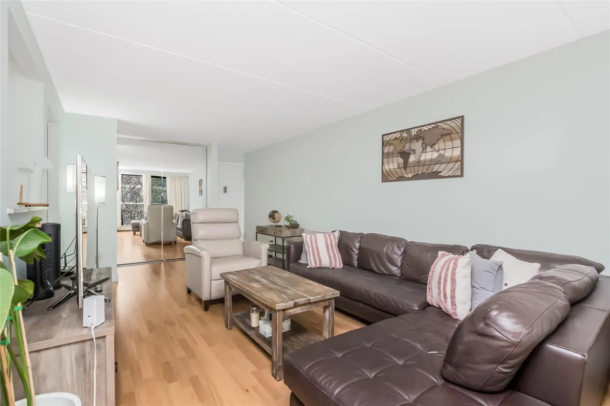 Westchester Real Estate | View 1155 Warburton Avenue, 6G | Listing