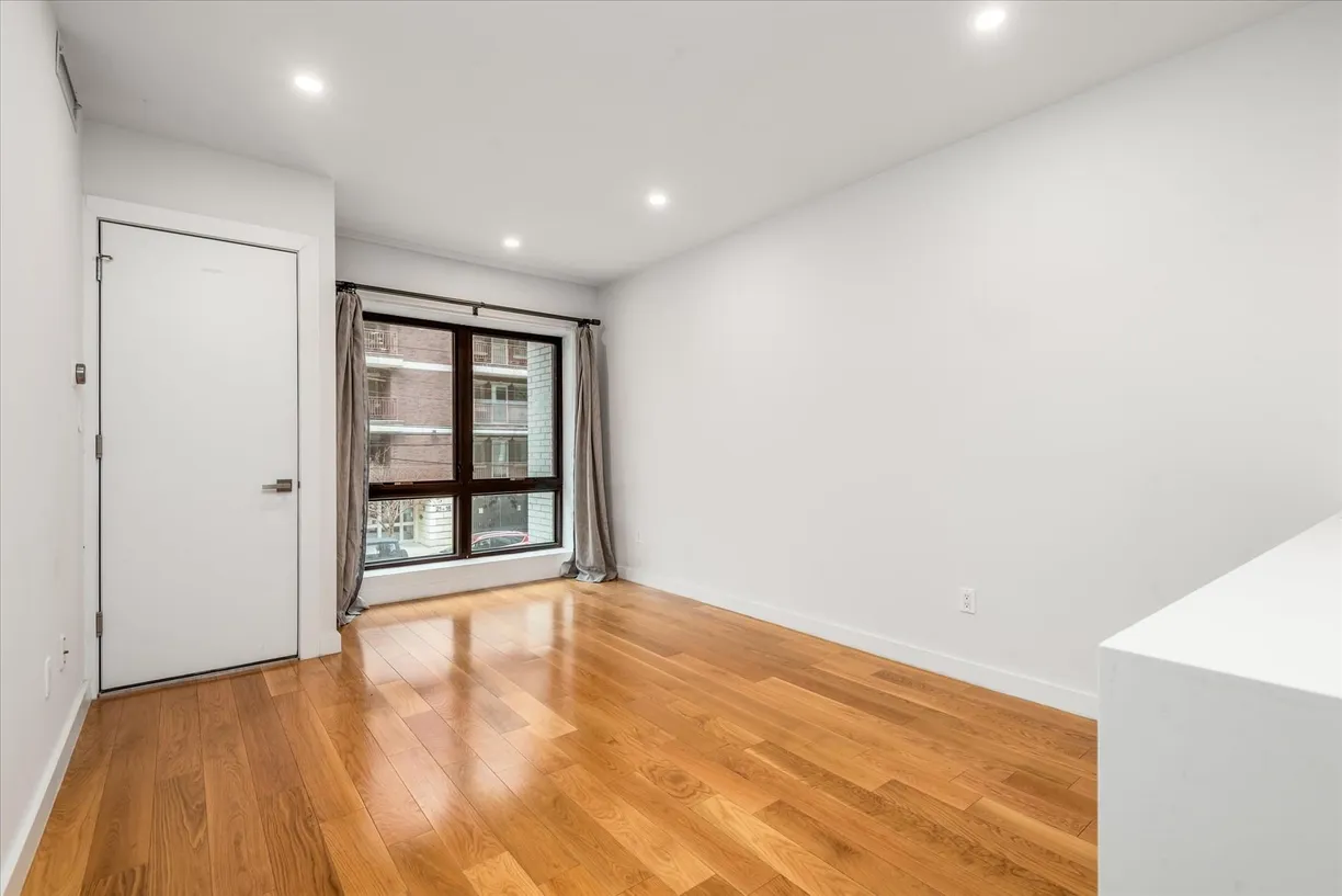 New York City Real Estate | View 2117 31st Avenue, 2H | Listing