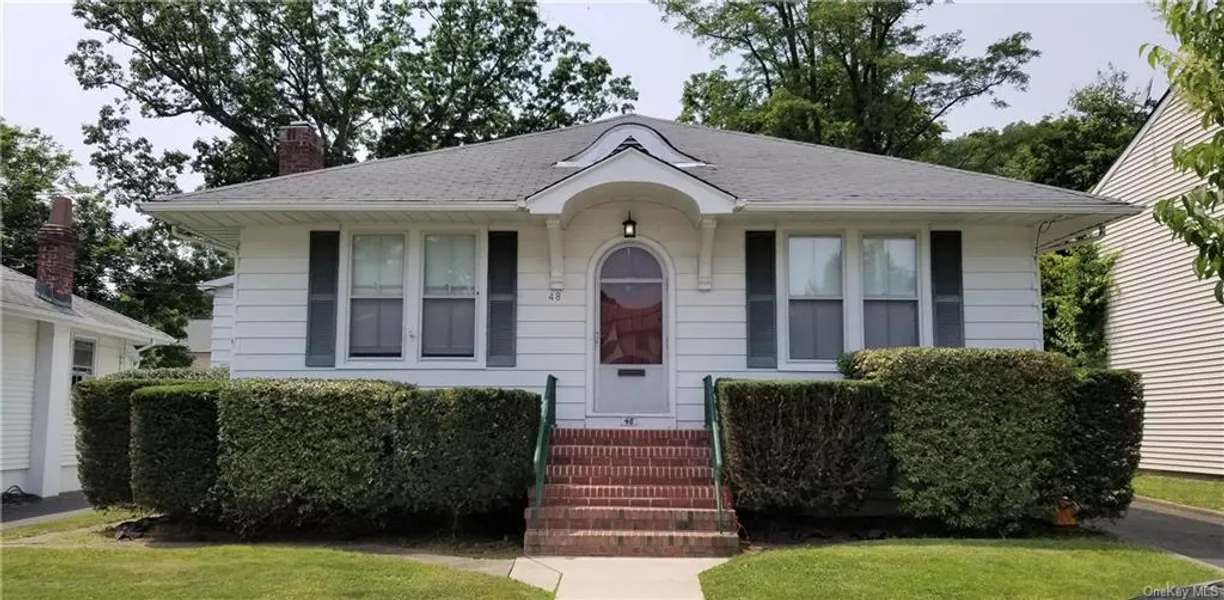 Rockland/Orange/NJ Real Estate | View 48 Front Street | 2 Beds, 1 Bath