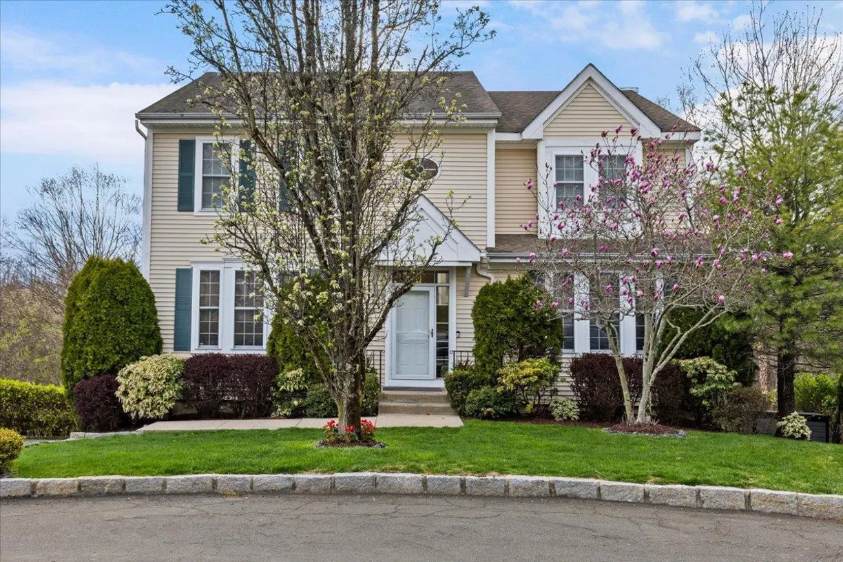 Westchester Real Estate | View 29 Fellowship Lane | 4 Beds, 3 Baths