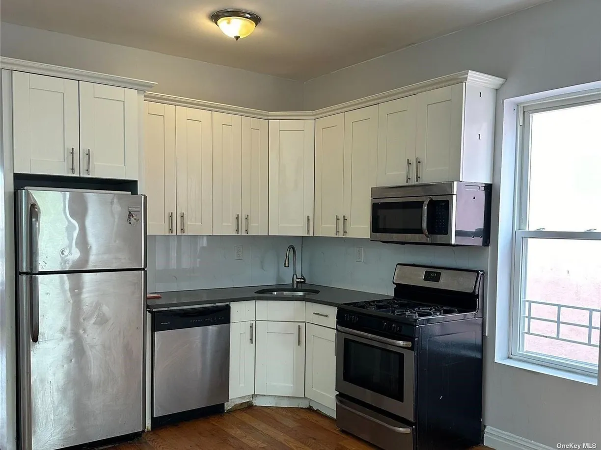 New York City Real Estate | View 710 Shepherd Avenue | Listing