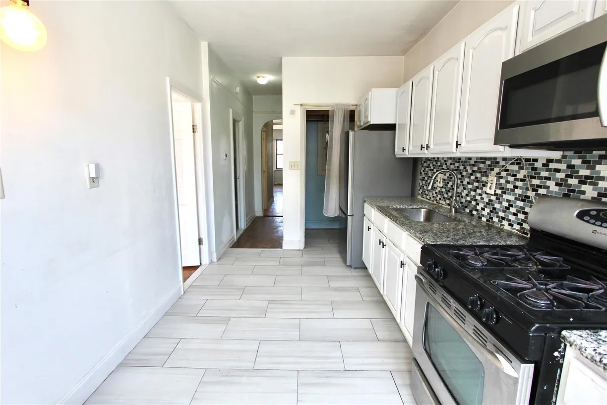 New York City Real Estate | View 3936 Skillman Avenue, 2 | Listing