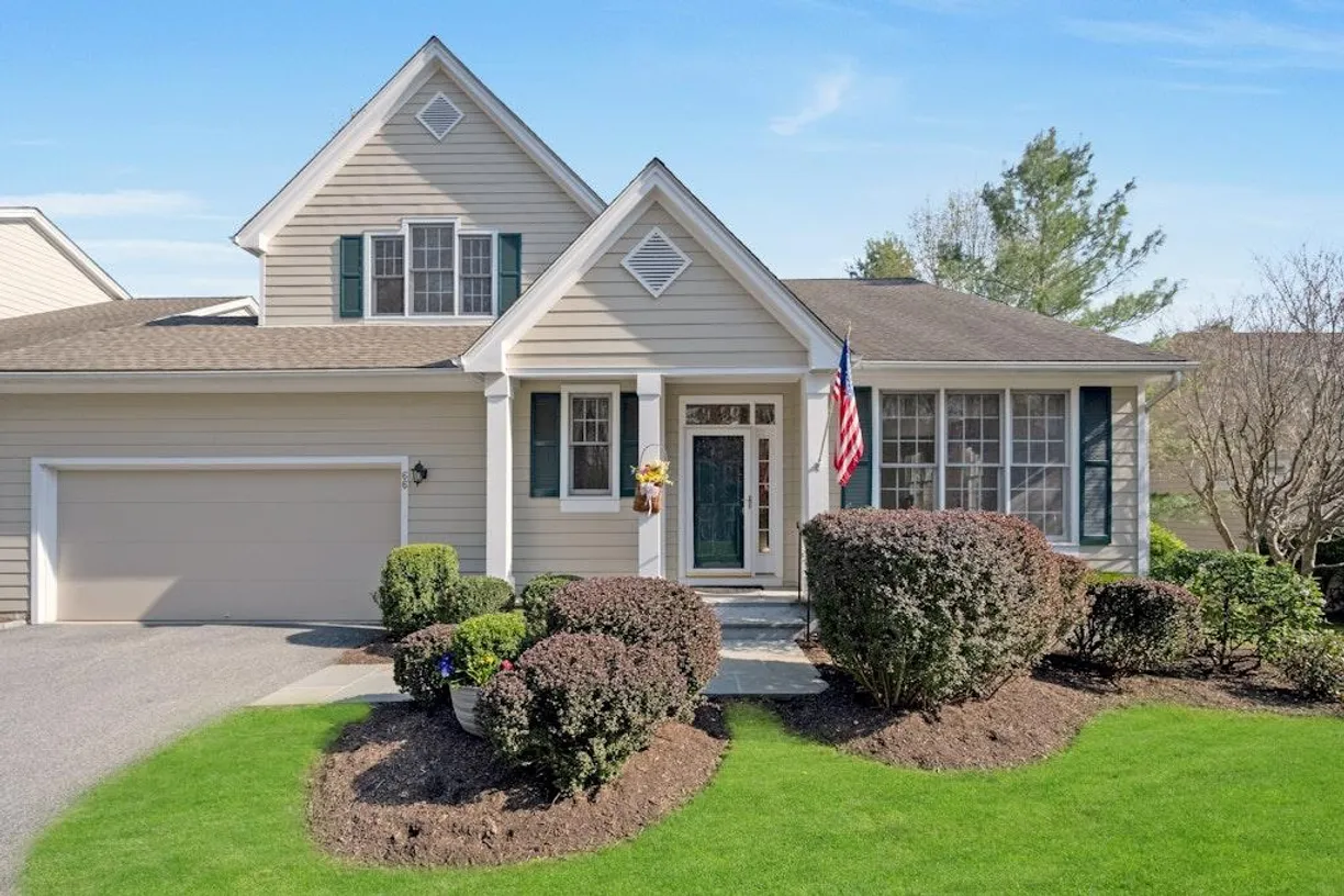 Westchester Real Estate | View 66 Burr Farms Road | 2 Beds, 3 Baths