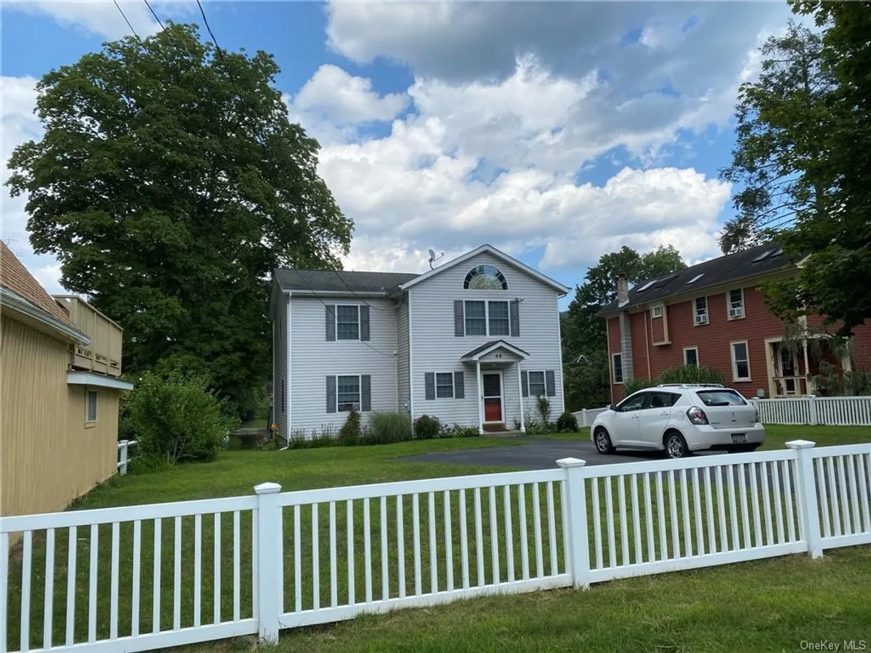 Rockland/Orange/NJ Real Estate | View 46 Linden Avenue | 2 Beds, 2 Baths