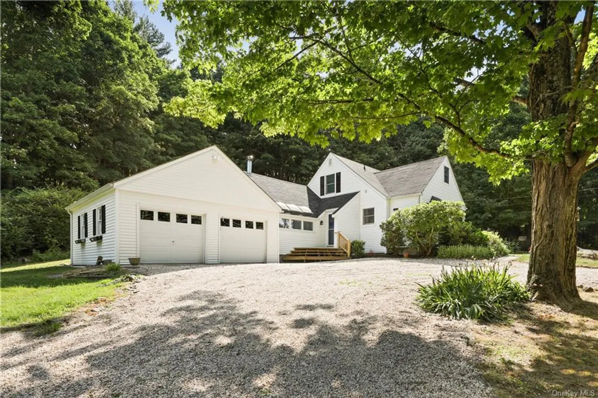 Westchester Real Estate | View 140 Millwood Road | 3 Beds, 2 Baths
