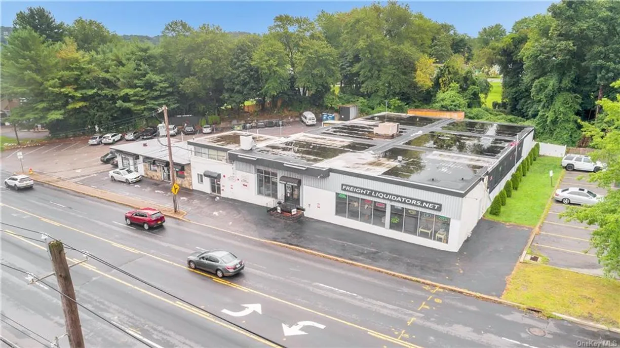 Westchester Real Estate | View 2093 E Main Street, A