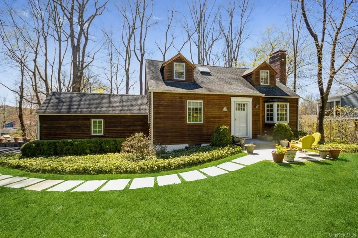 Westchester Real Estate | View 42 Old Mill Road | 3 Beds, 2 Baths